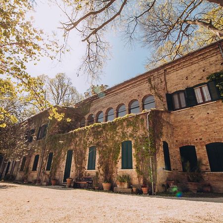 فندق The Baron'S Estate Torre de' Passeri المظهر الخارجي الصورة